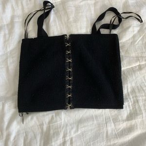 Black ribbed cropped top